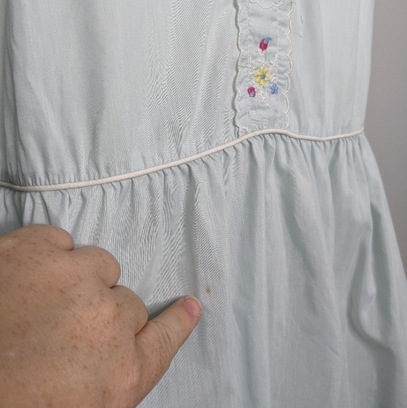✨3/$15 Vintage Lorraine Lingerie floral nightgown S - Picture 2 of 7